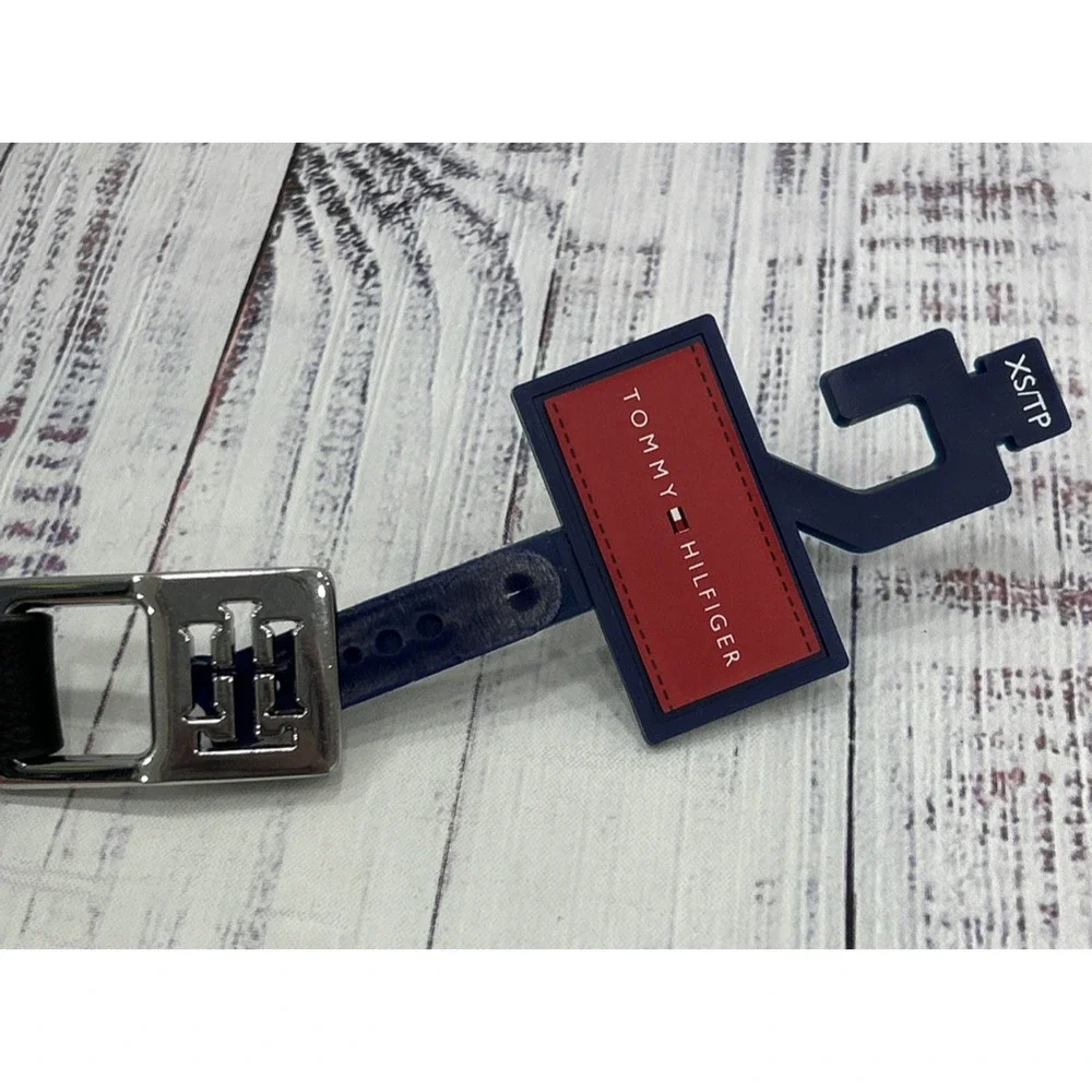 Tommy Hilfiger Womens Black Synthetic Leather‎ Silver Logo Buckle Dress Belt XS